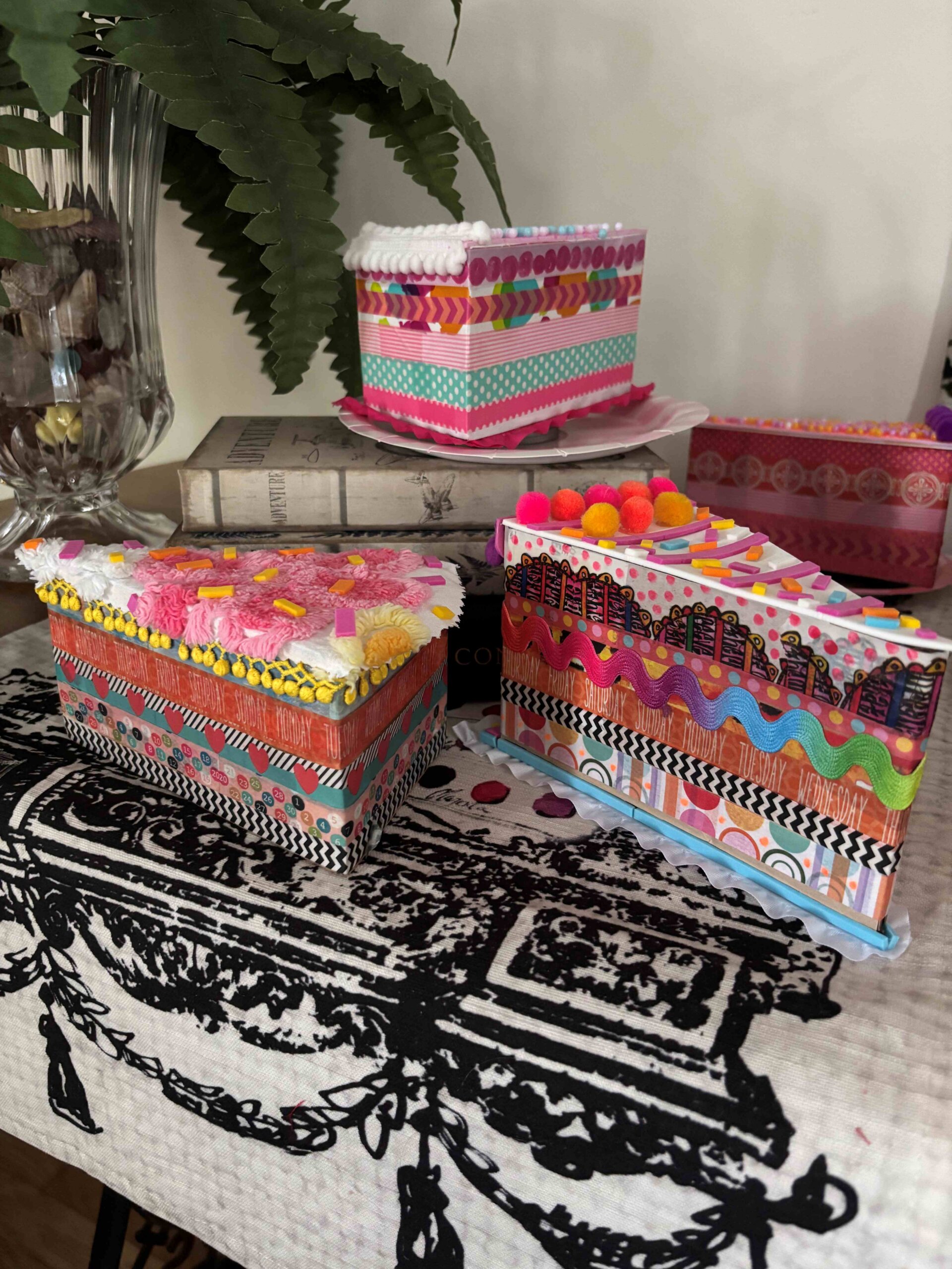 Class: Cake Boxes