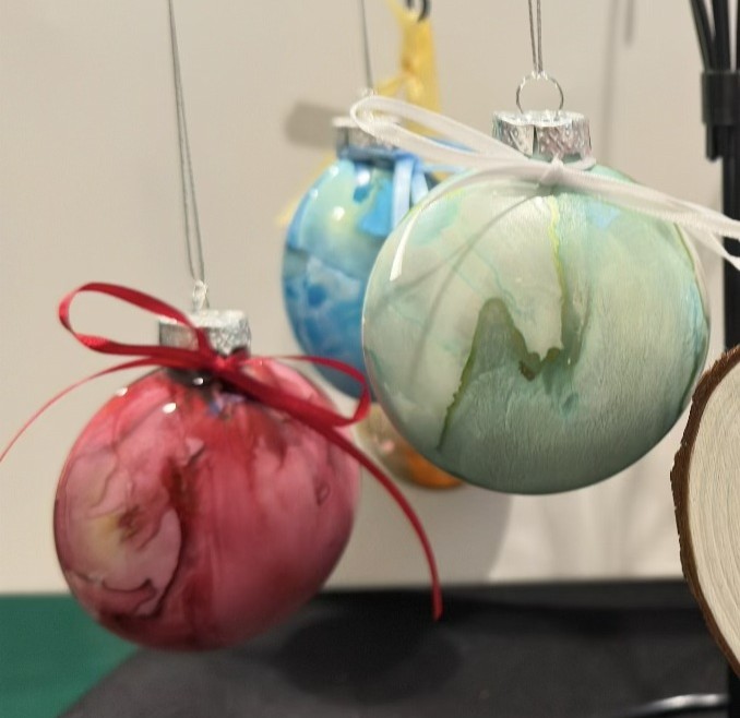 Class: Alcohol Ink Ornaments